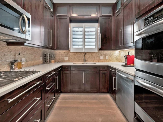 1443 Lenox Ave # 0, Miami Beach FL 33139