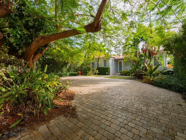 1443 Lenox Ave # 0, Miami Beach FL 33139