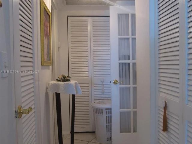 3180 S Ocean Dr, Hallandale Beach FL 33009