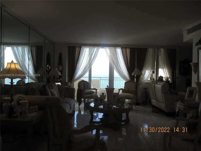 3180 S Ocean Dr, Hallandale Beach FL 33009