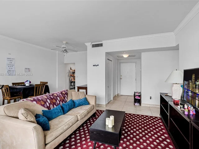 700 Biltmore Way # 802, Coral Gables FL 33134