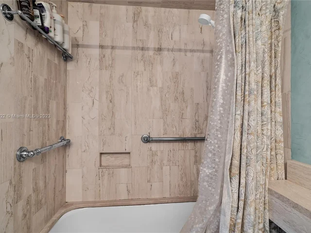 700 Biltmore Way # 802, Coral Gables FL 33134