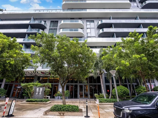 121 NE 34th St # 909, Miami FL 33137
