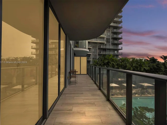 121 NE 34th St # 909, Miami FL 33137