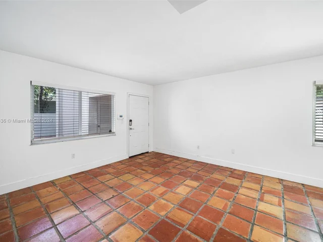 2918 Bird Ave # 4, Miami FL 33133