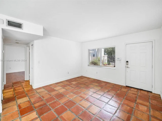 2918 Bird Ave # 4, Miami FL 33133