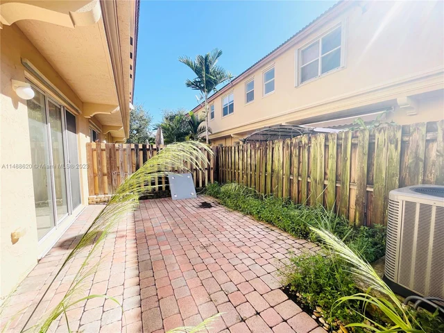 12852 SW 133rd Ter # 12852, Miami FL 33186