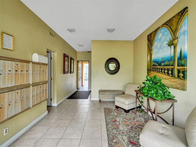 801 N Ocean Blvd # 803, Pompano Beach FL 33062