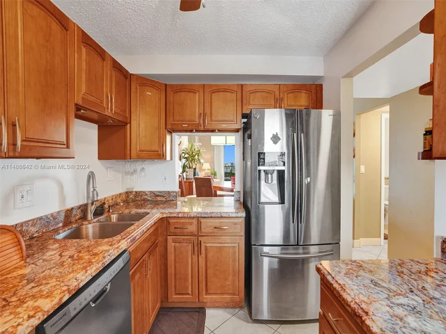 801 N Ocean Blvd # 803, Pompano Beach FL 33062