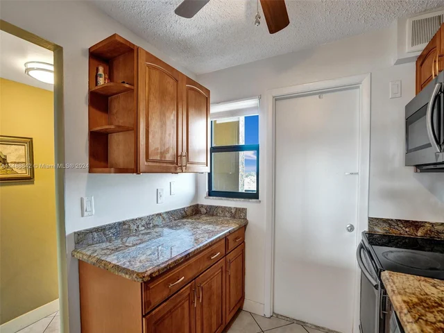 801 N Ocean Blvd # 803, Pompano Beach FL 33062