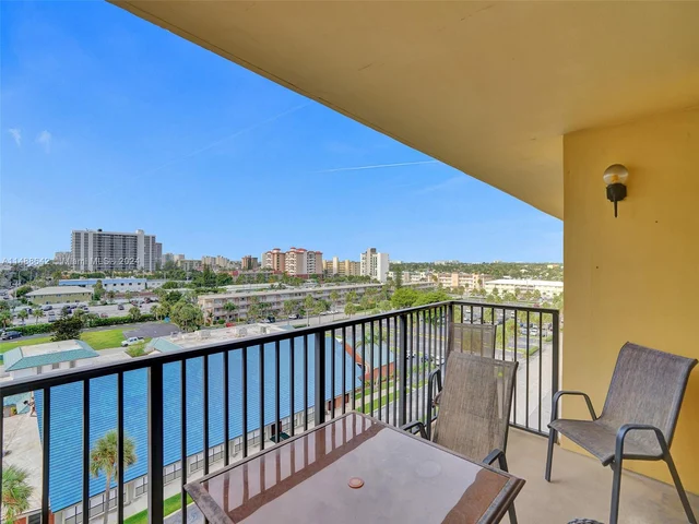 801 N Ocean Blvd # 803, Pompano Beach FL 33062