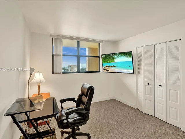 801 N Ocean Blvd # 803, Pompano Beach FL 33062