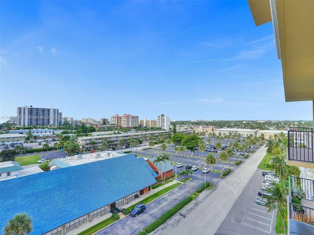 801 N Ocean Blvd # 803, Pompano Beach FL 33062