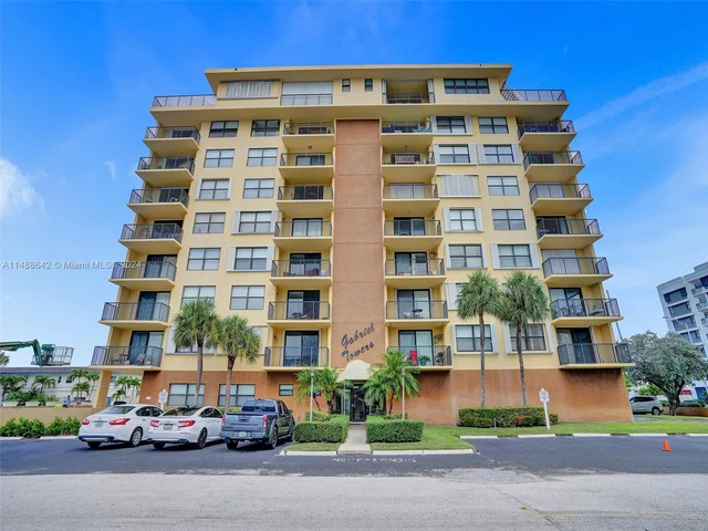 801 N Ocean Blvd # 803, Pompano Beach FL 33062