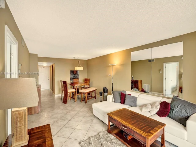 801 N Ocean Blvd # 803, Pompano Beach FL 33062