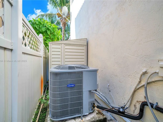 6502 SW 158th Pass, Miami FL 33193