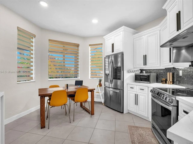 6502 SW 158th Pass, Miami FL 33193