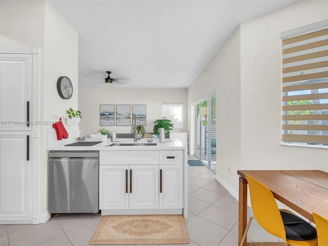 6502 SW 158th Pass, Miami FL 33193