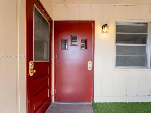 2041 NW 81st Ave # 427, Pembroke Pines FL 33024