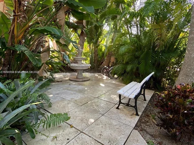 747 Michigan Ave # 106, Miami Beach FL 33139