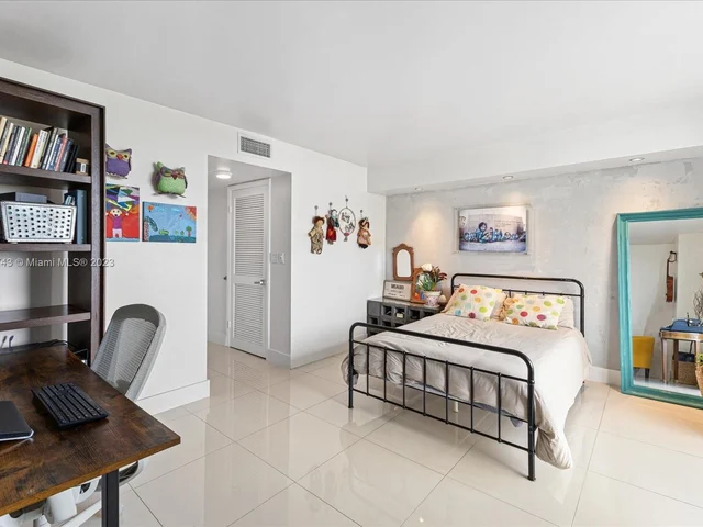 10000 W Bay Harbor Dr # 503, Bay Harbor Islands FL 33154