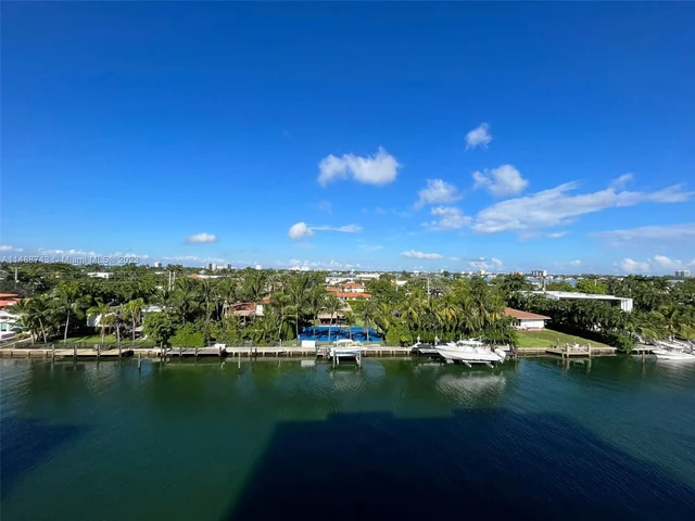 10000 W Bay Harbor Dr # 503, Bay Harbor Islands FL 33154