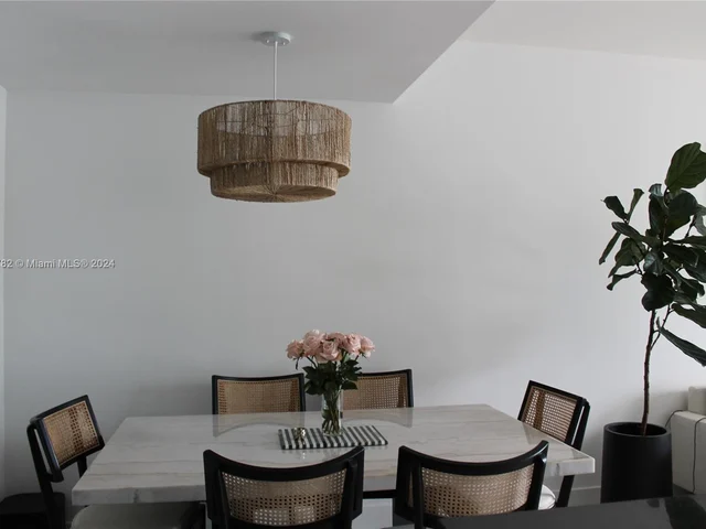 1060 Brickell Ave # 2505, Miami FL 33131