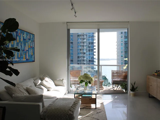 1060 Brickell Ave # 2505, Miami FL 33131