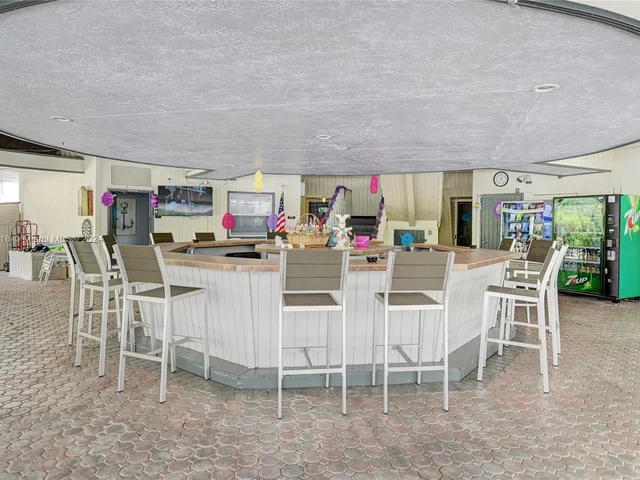 5431 NE 25th Ave # 103B, Fort Lauderdale FL 33308