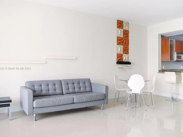 1945 S Ocean Dr # 610, Hallandale Beach FL 33009