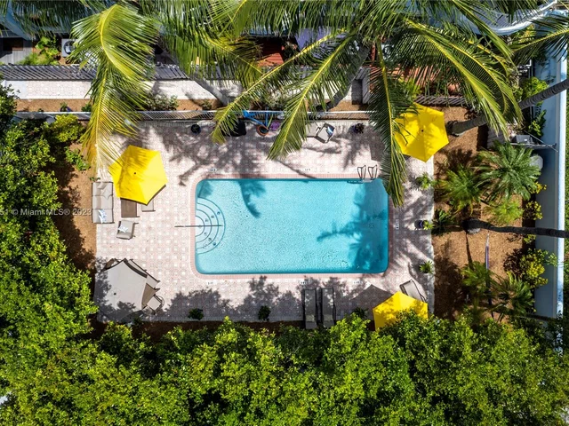 387 Franklin St, Hollywood FL 33019