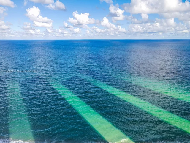 214 Poinciana Dr # 204, Sunny Isles Beach FL 33160