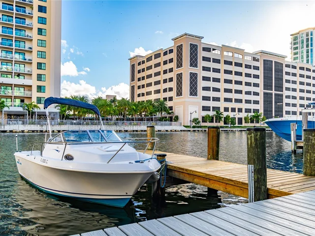 214 Poinciana Dr # 204, Sunny Isles Beach FL 33160