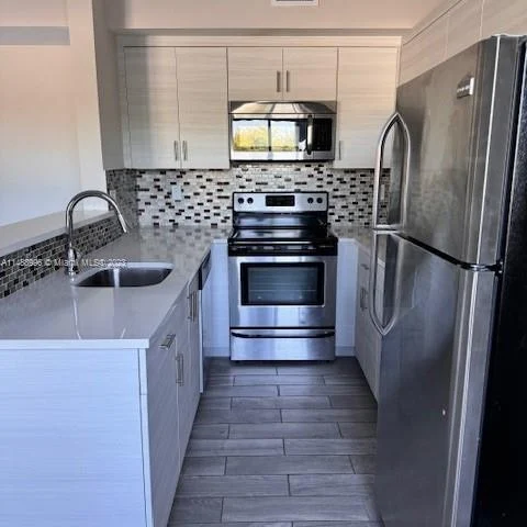 222 Sidonia Ave # 9, Coral Gables FL 33134