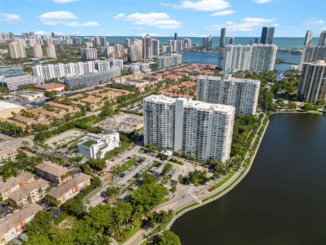 2801 NE 183rd St # 1214W, Aventura FL 33160