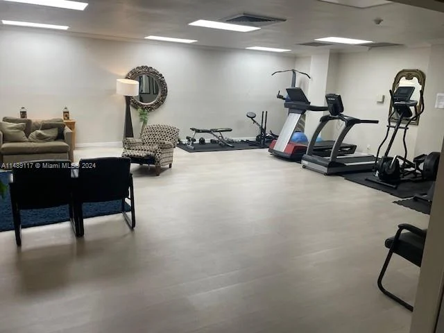 1050 93rd St # 3D, Bay Harbor Islands FL 33154