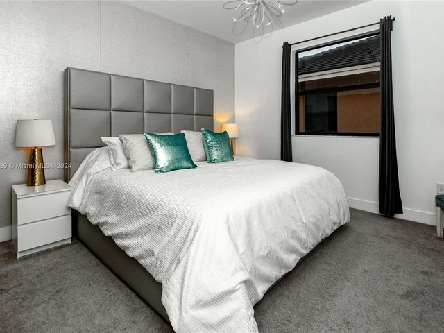 15940 SW 136th Way, Miami FL 33196