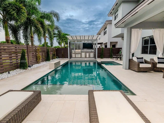 15940 SW 136th Way, Miami FL 33196