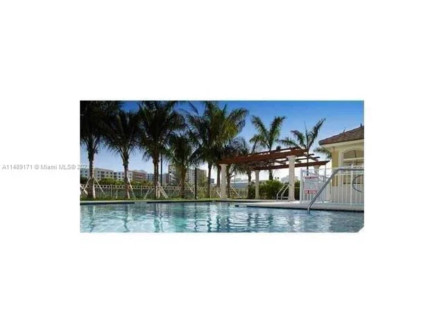 18402 NE 27 CT # 124, Aventura FL 33160