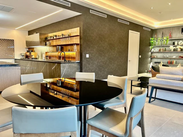 2301 Collins, Miami Beach FL 33139