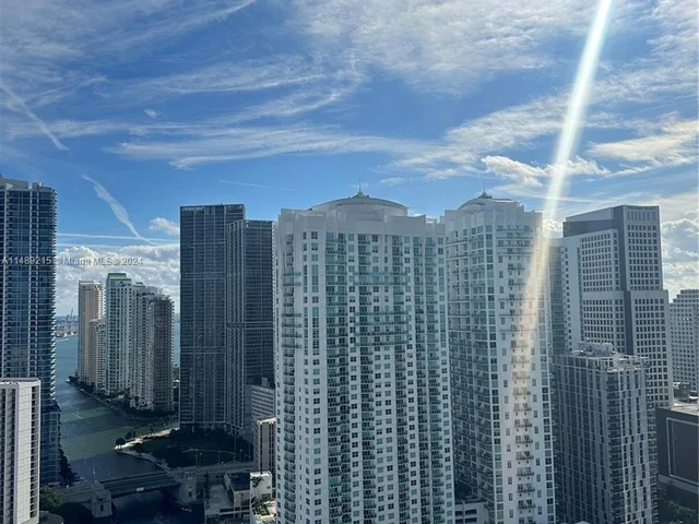 350 S Miami Ave # 3501, Miami FL 33130