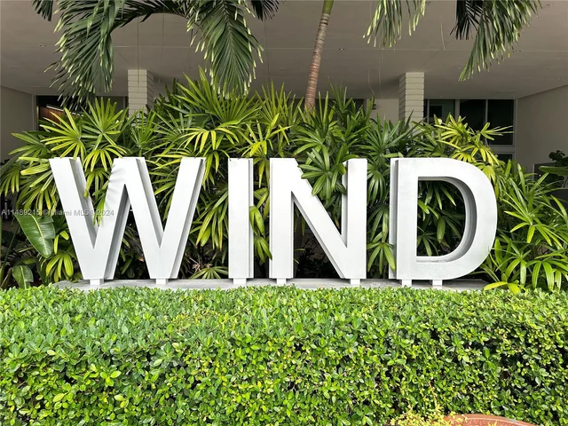 350 S Miami Ave # 3501, Miami FL 33130