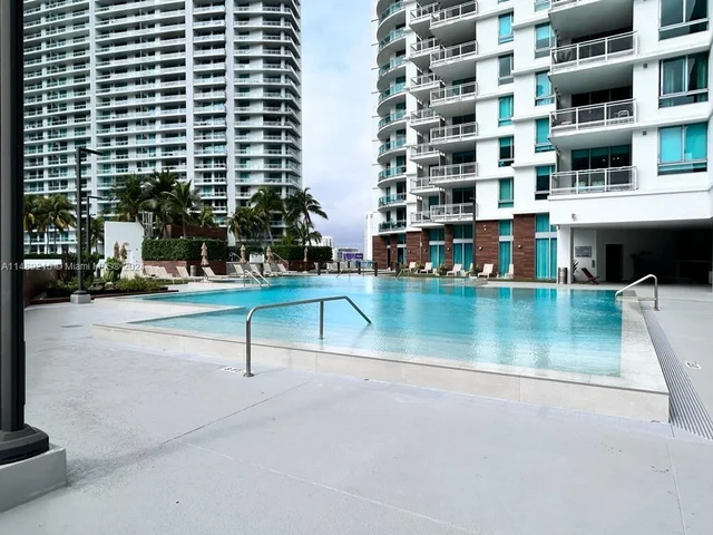 350 S Miami Ave # 3501, Miami FL 33130