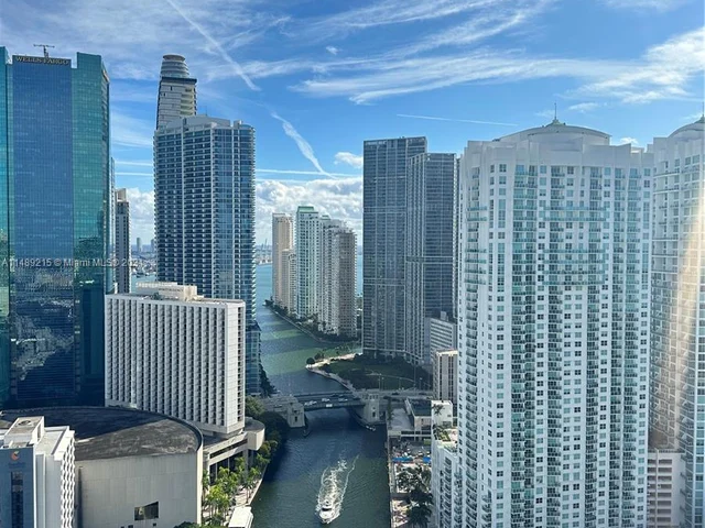 350 S Miami Ave # 3501, Miami FL 33130