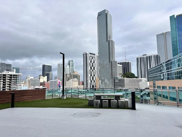 350 S Miami Ave # 3501, Miami FL 33130