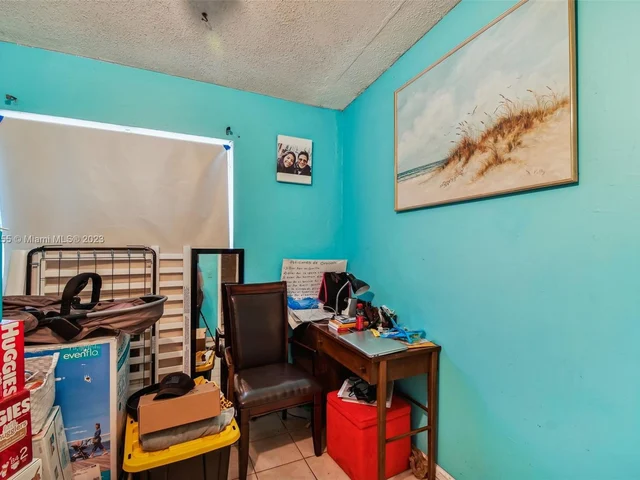 160 NW 122nd St, North Miami FL 33168