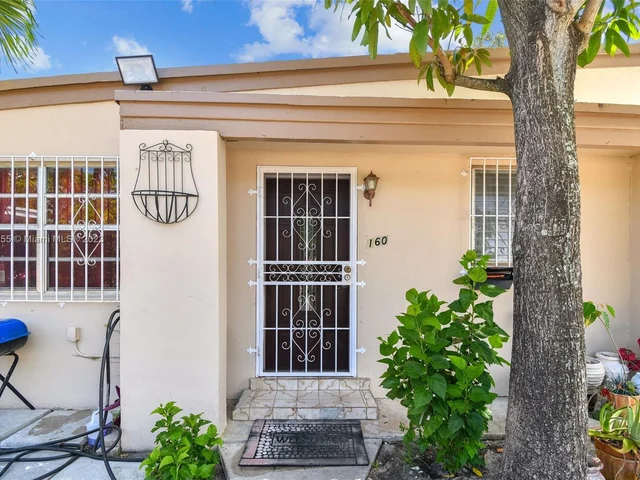 160 NW 122nd St, North Miami FL 33168