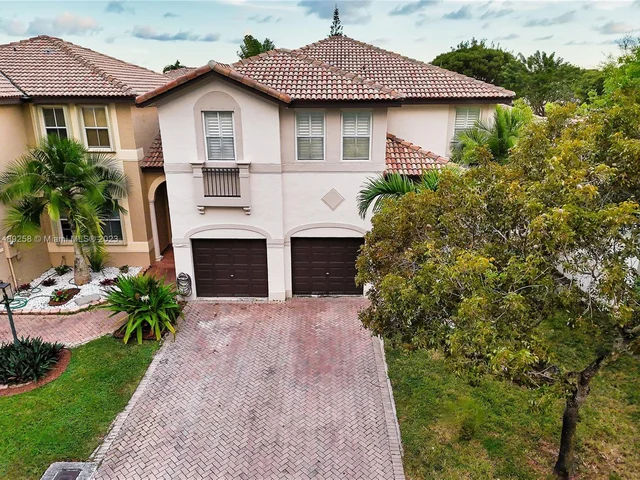 10982 NW 48th Ln # 10982, Doral FL 33178