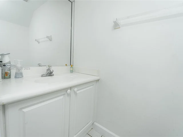 10982 NW 48th Ln # 10982, Doral FL 33178