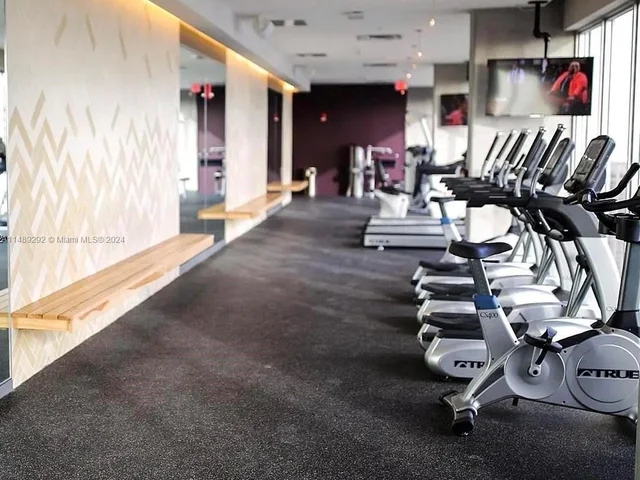 151 SE 1st St # 2411, Miami FL 33131